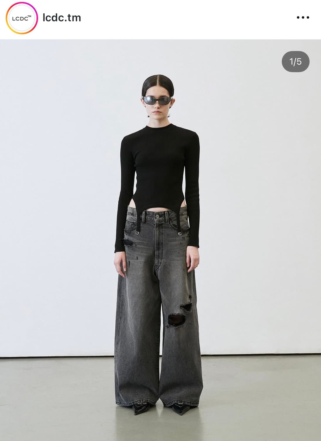 DESTRESSED WIDE-LEG DENIM PANTS 상품이미지1