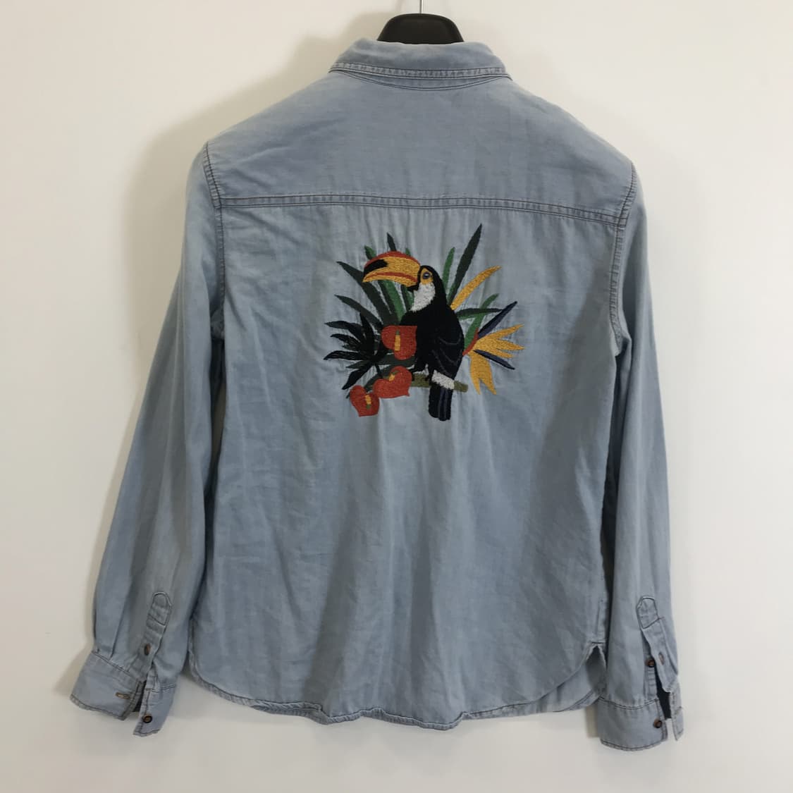 자라 자수패턴 데님셔츠 [여성M] 상품이미지3