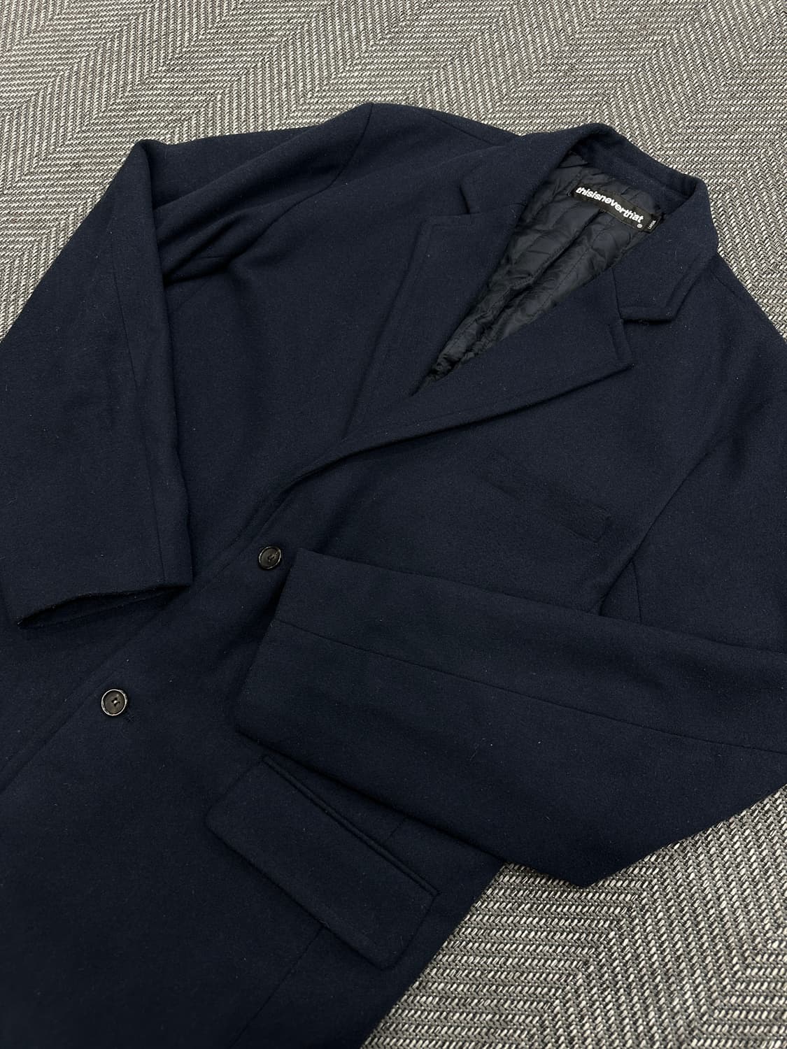 디스이즈네버댓 누빔 롱 코트 상품이미지5