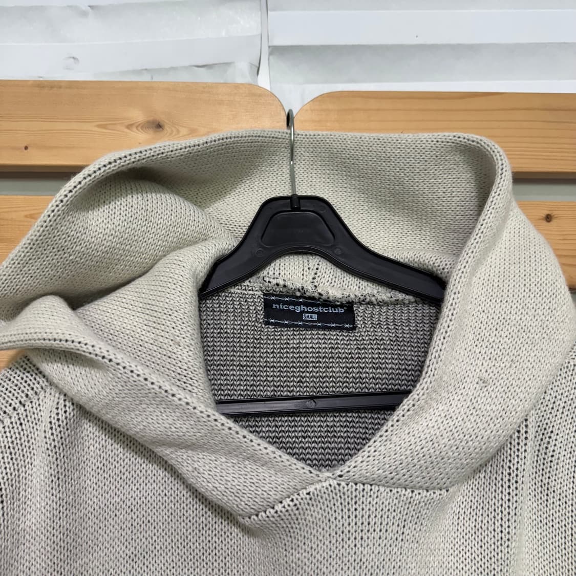 나이스고스트클럽 후드니트 상품이미지3