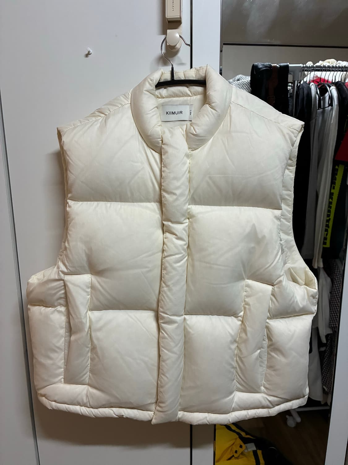 [새상품] 키뮤어 패딩 조끼 (L) 상품이미지1