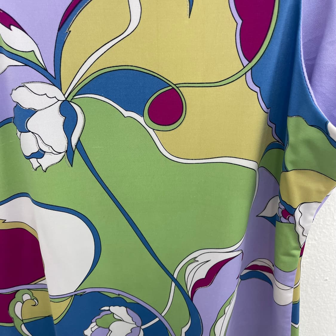 Psychedelic Flower Sleeveless  상품이미지3