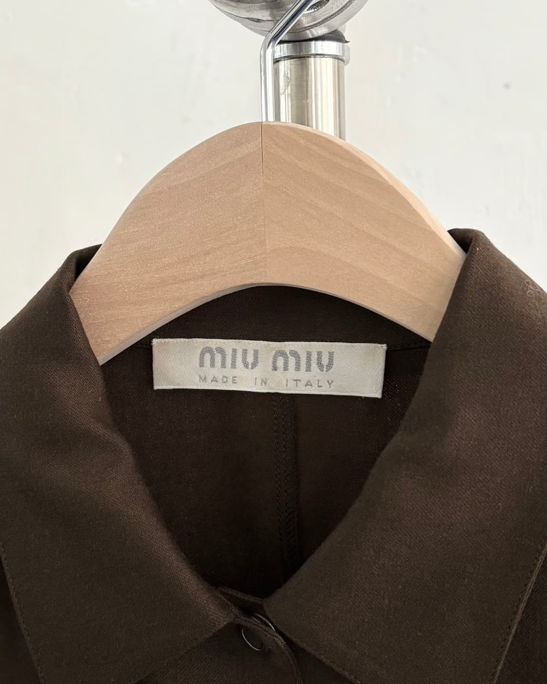 Miu Miu 미우미우 브라운 컬러 버튼 블라우스 상품이미지3