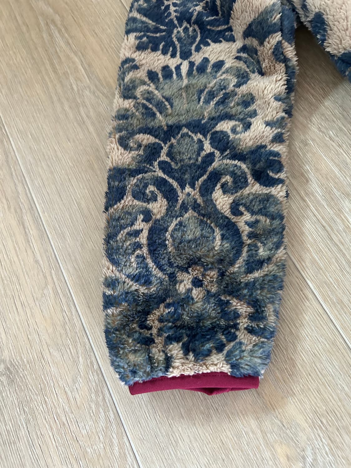 캐피탈 다마스크 패턴 마리아 플리스 집 블루종 베이지 상품이미지2