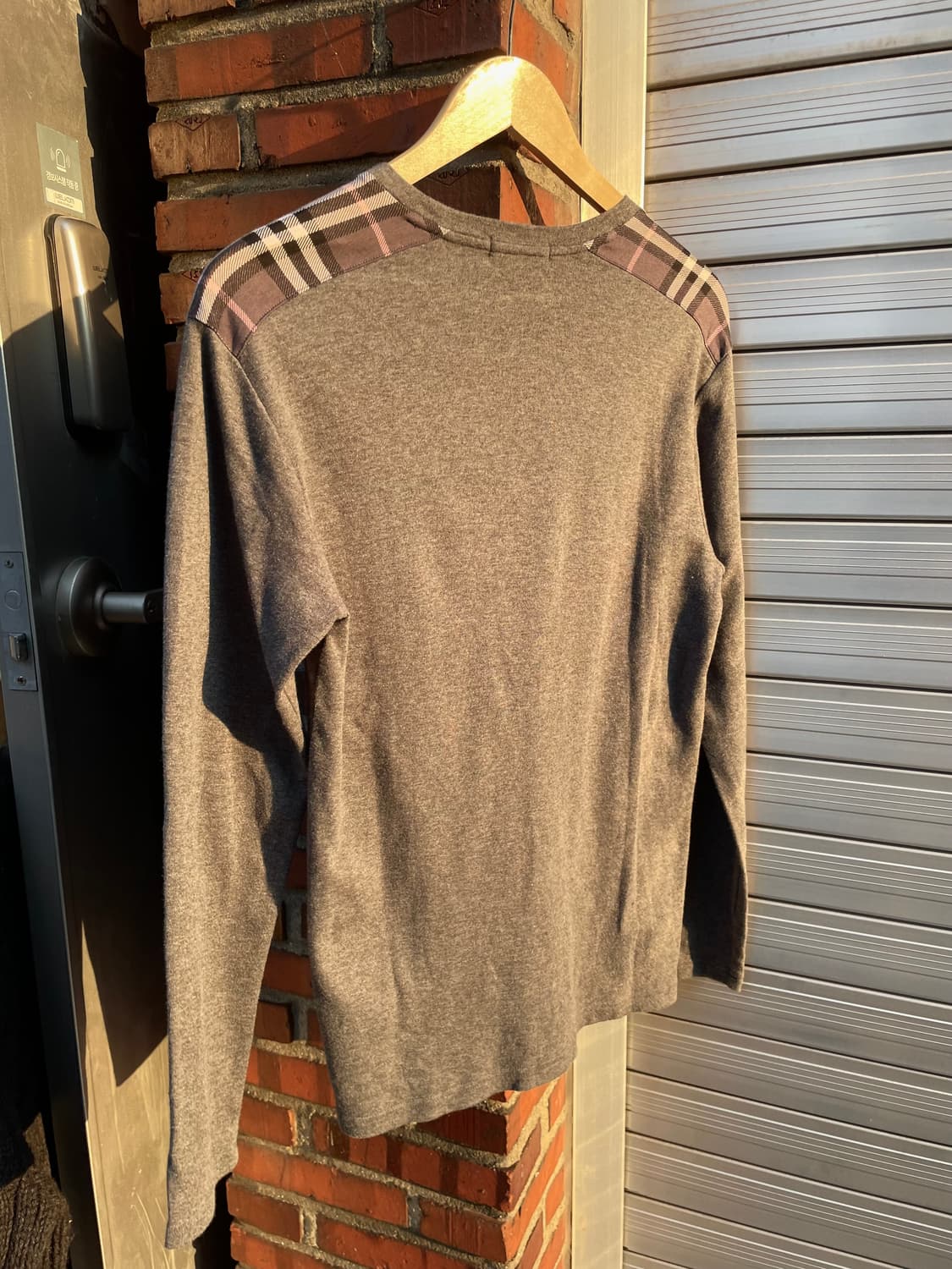 버버리 그레이 체크 핑크포인트 니트 상품이미지3