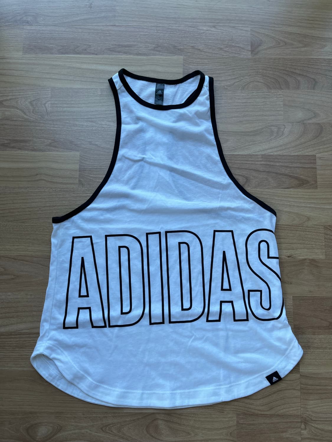 아디다스탑 상품이미지1