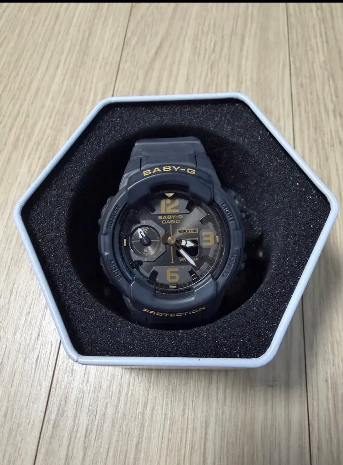지샥 BABY-G 베이비지 블랙/골드 상품이미지1