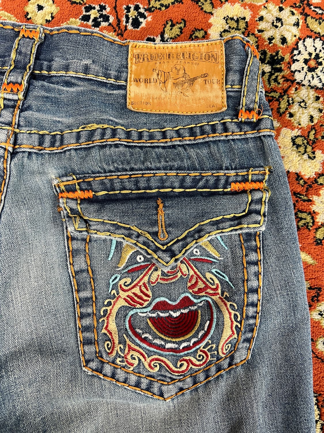 [34] 트루릴리전 아트워크 부츠컷 플레어 데님팬츠 상품이미지3