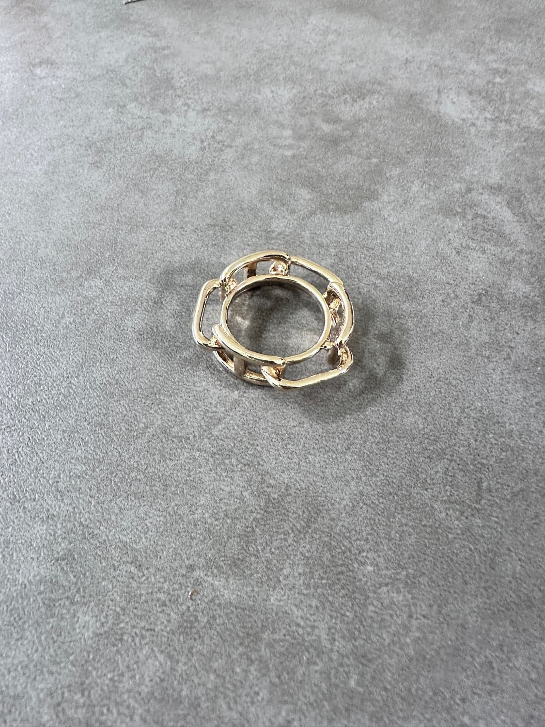 구찌 트월리 꿀벌 실크 넥보우  블랙 실크 499226 정품 상품이미지7