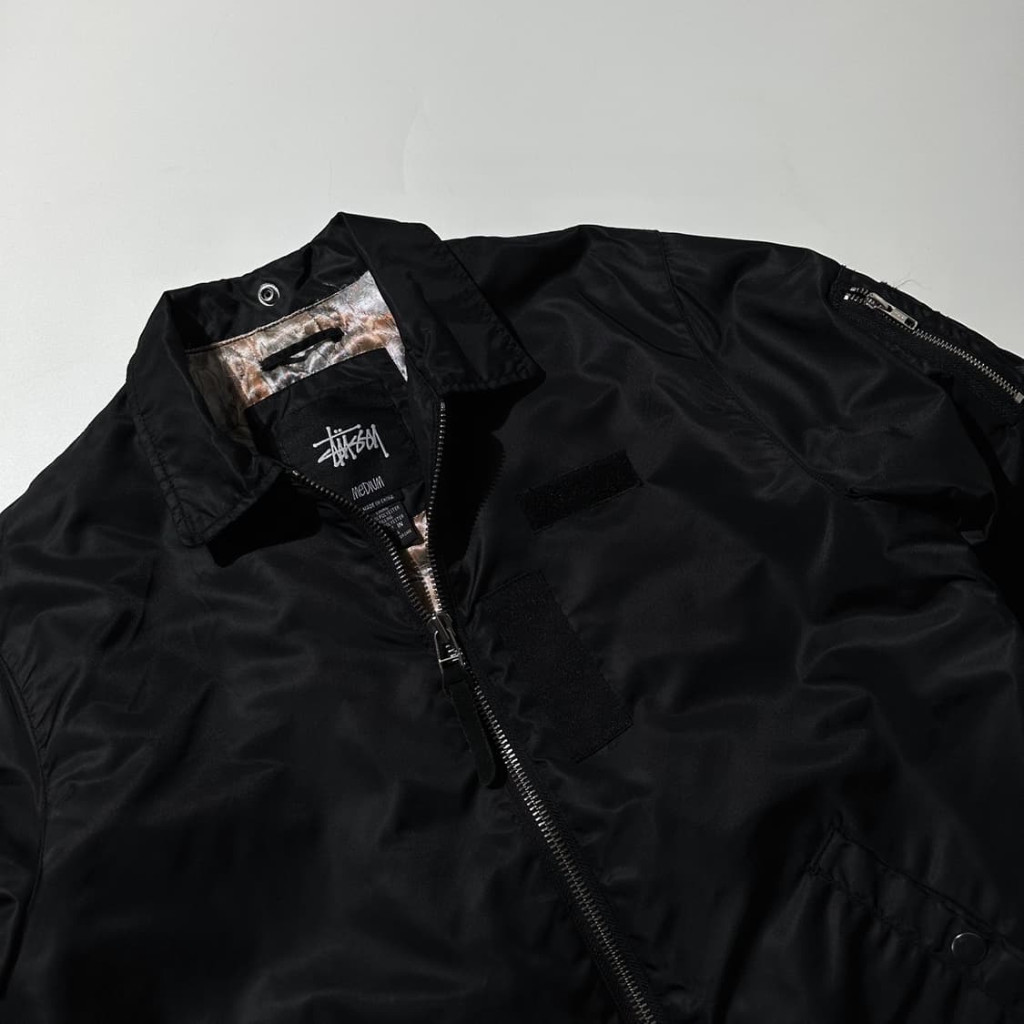 스투시 플라이트 봄버 자켓 블랙 상품이미지4