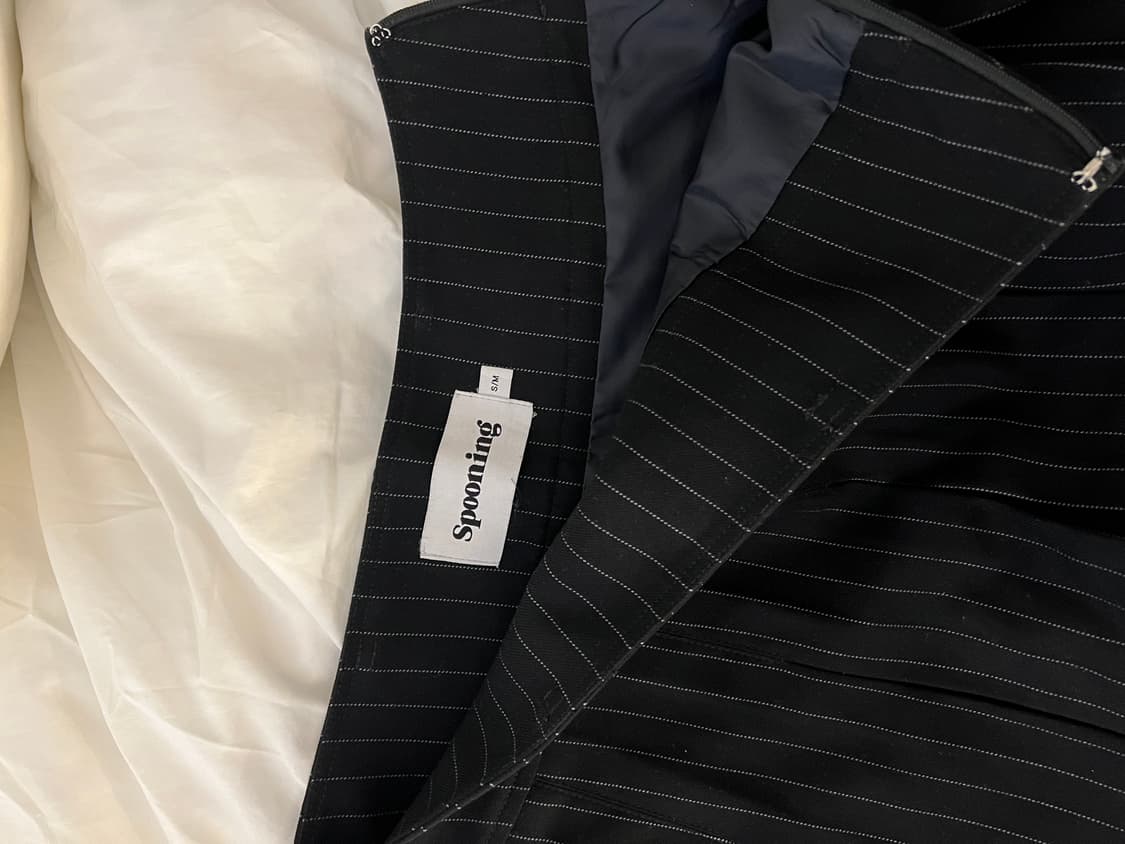 제니 착용 스푸닝 글로니 미니 스커트 s/m 상품이미지9