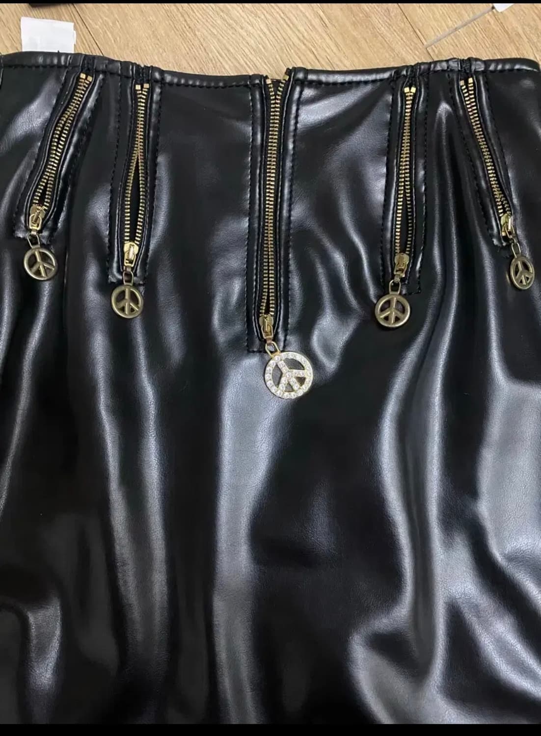 모스키노 피스마크 빈티지 컬렉션 상품이미지2