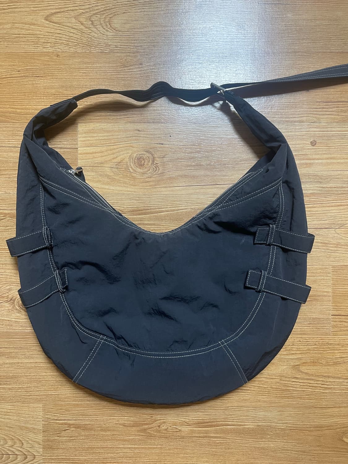 ZARA 패브릭 숄더백 상품이미지1