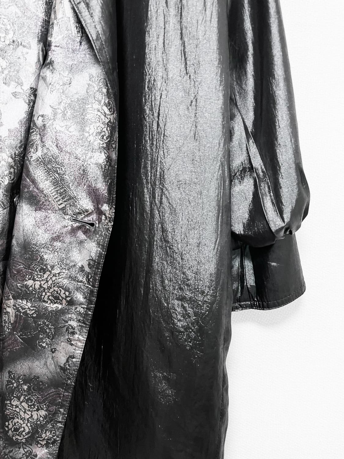 Reversible Glossy Floral Jacket - Black 상품이미지7
