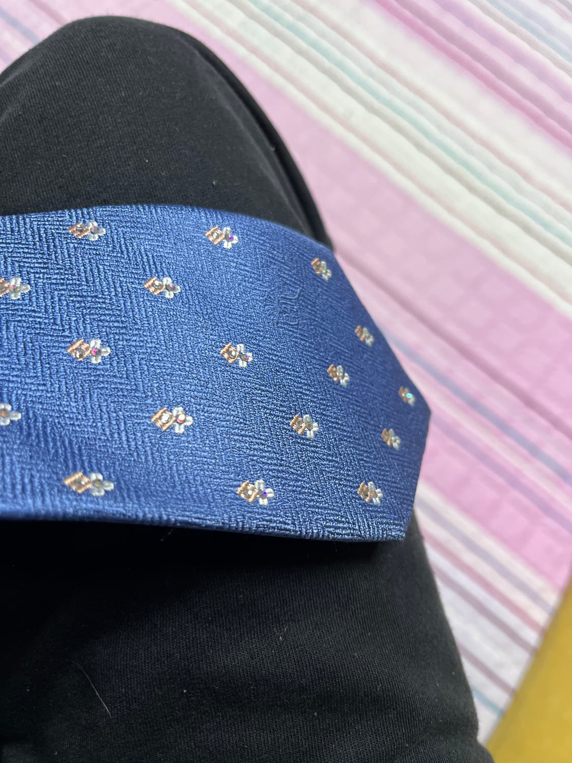 (새상품) Countess Mara 카운테스마라 실크 큐빅 넥타이 상품이미지6