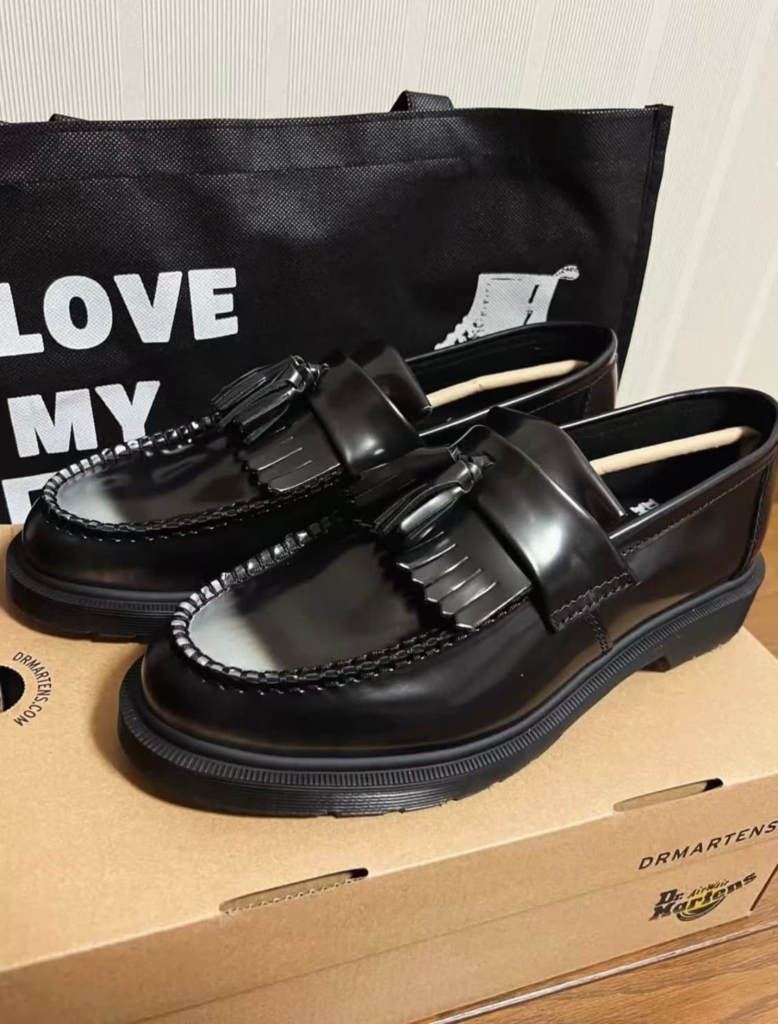 닥터마틴 아드리안 아카디아 레더 로퍼 체리 레드 상품이미지1