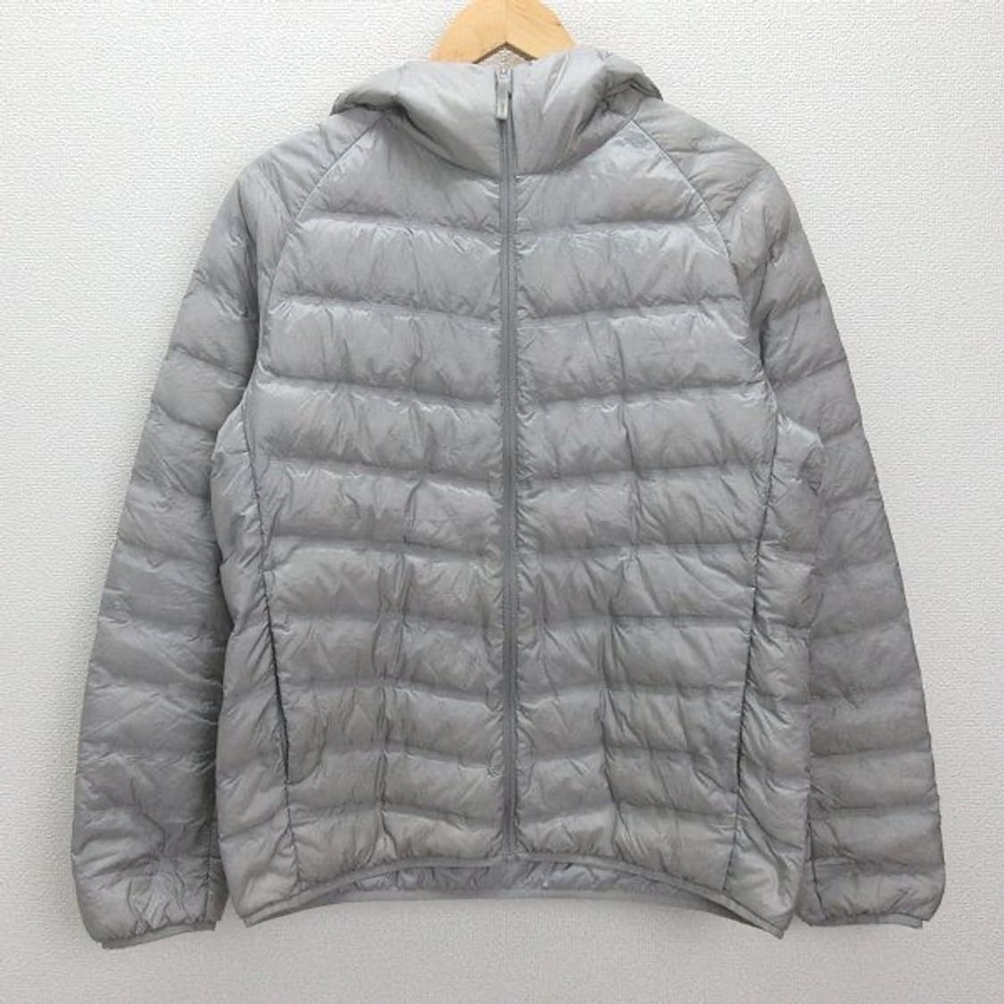 유니클로 경량패딩 후드 그레이 M → L 교환 상품이미지2