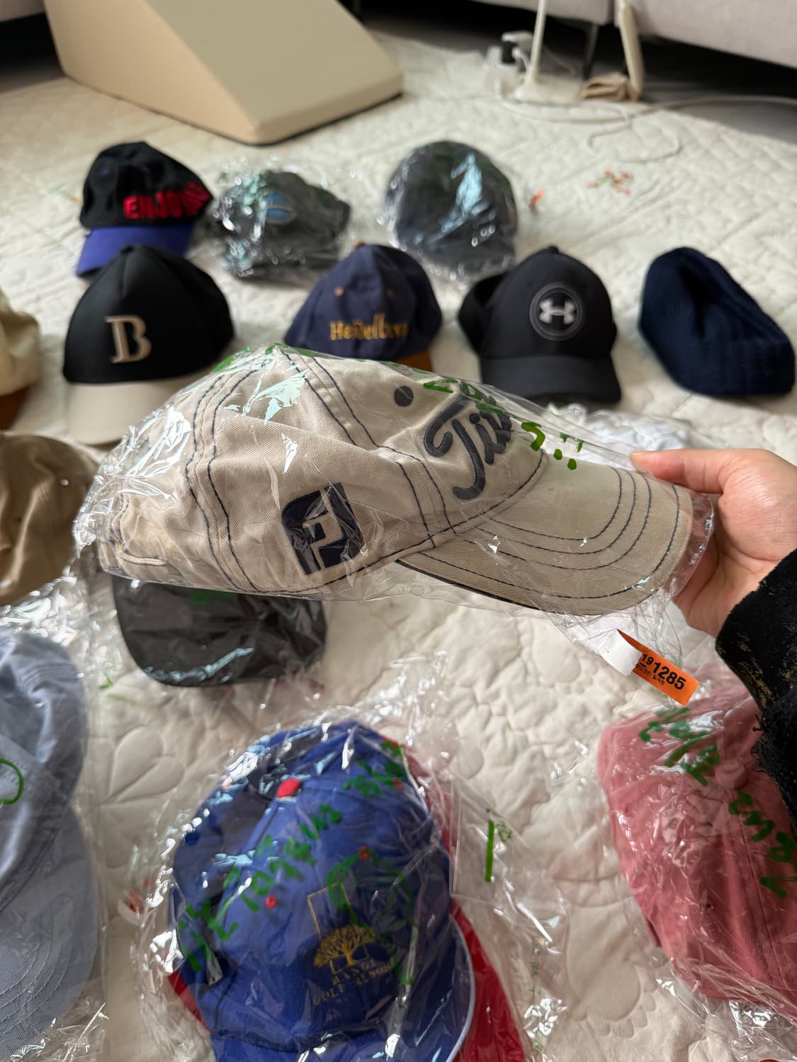 9번) 해외바잉 or 국내매장구매 모자들 볼캡, 헌팅캡, 이어플랩캡 등 상품이미지2