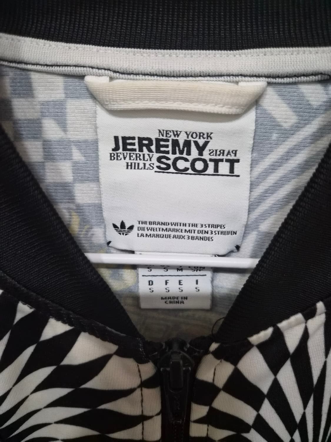 95) 아디다스 x 제레미스캇 옵아트 트랙탑 져지 팝니다 상품이미지3