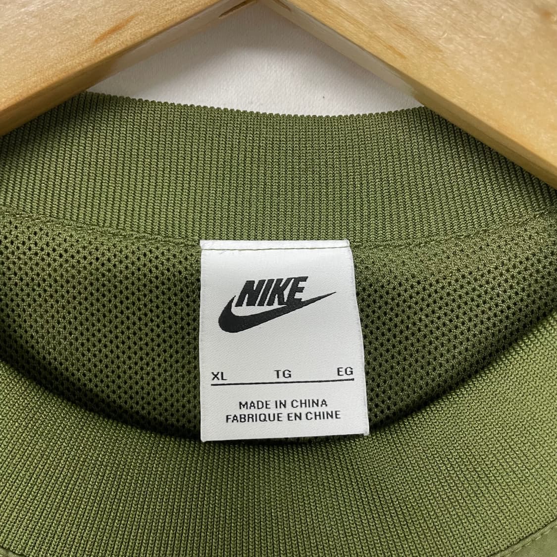 나이키 Nike 신형 바람막이 웜업 자켓 카키 상품이미지8