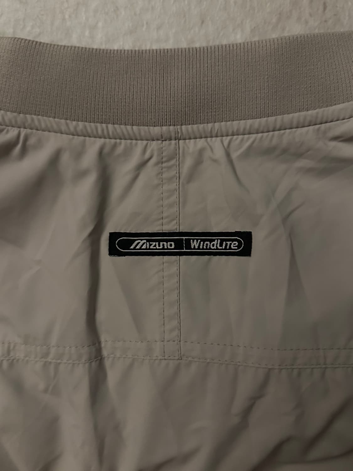 미즈노 올드스쿨 오버 웜업 상품이미지4