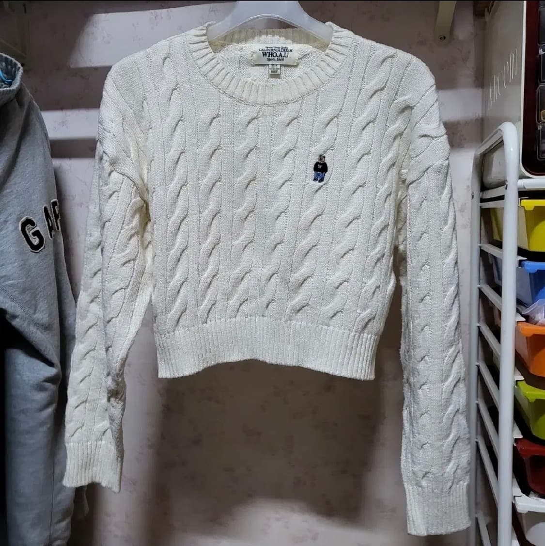 301 ) 후아유 m 꽈배기 니트 크롭 긴팔 완전화이트아님 예쁨 상품이미지1