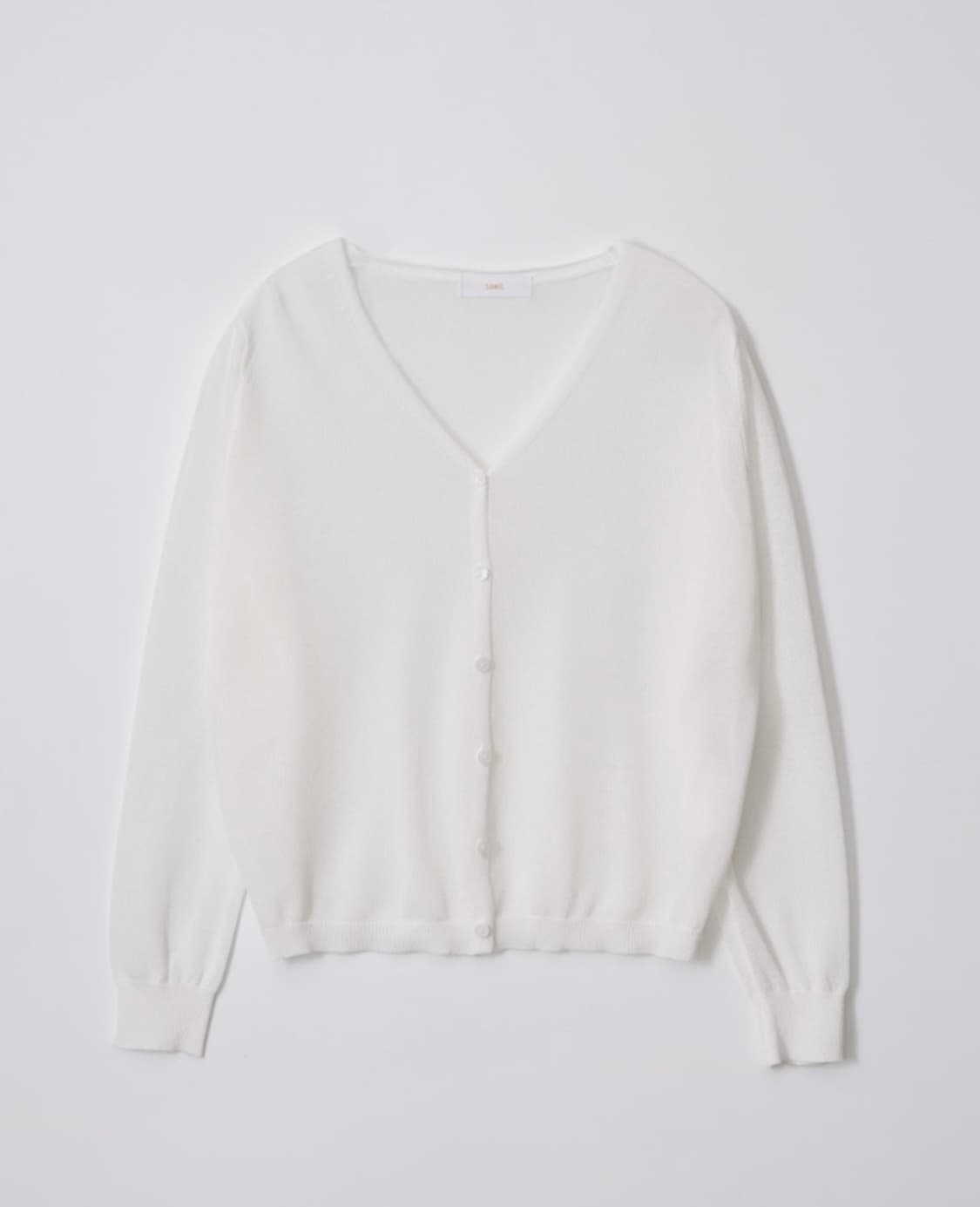[택있는새상품] 로에일 사이드 버튼 시스루 브이넥 가디건 (화이트) 상품이미지6