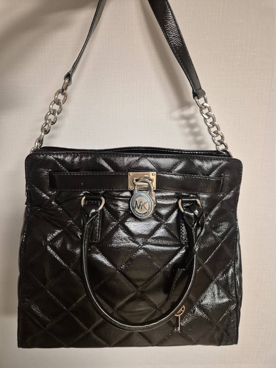 [새상품급]마이클코어스 해밀턴 퀼트 라지 상품이미지1