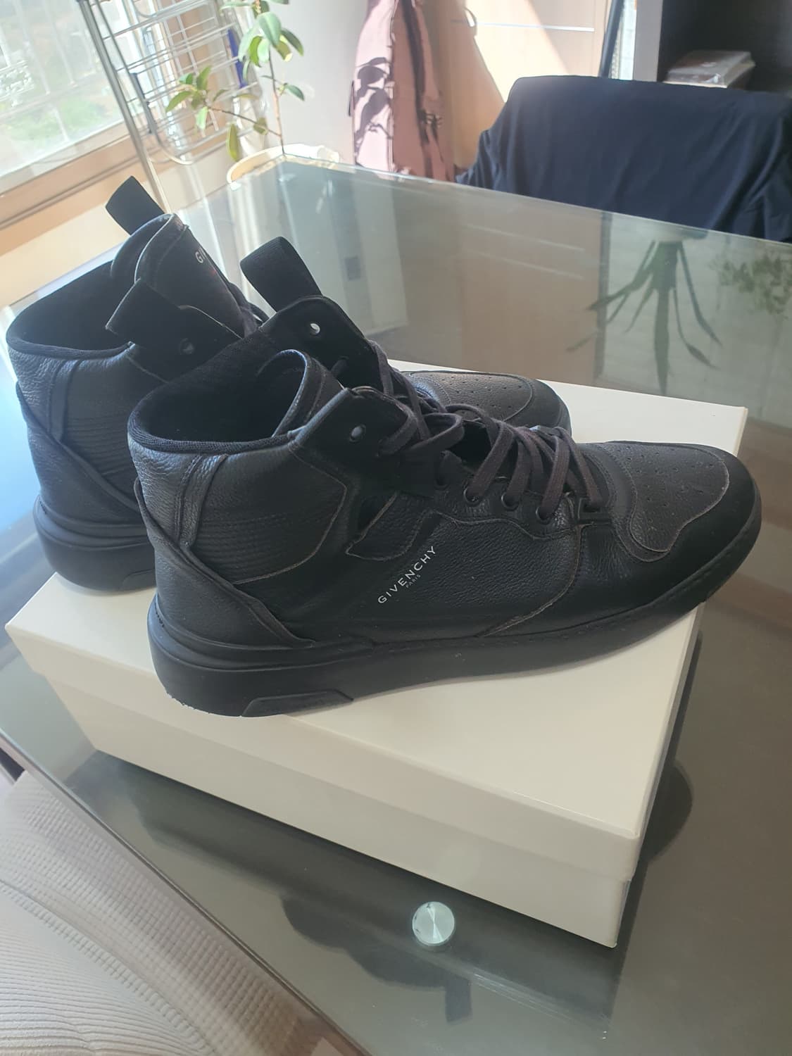 지방시 윙 하이탑 45사이즈(295~300) 상품이미지2