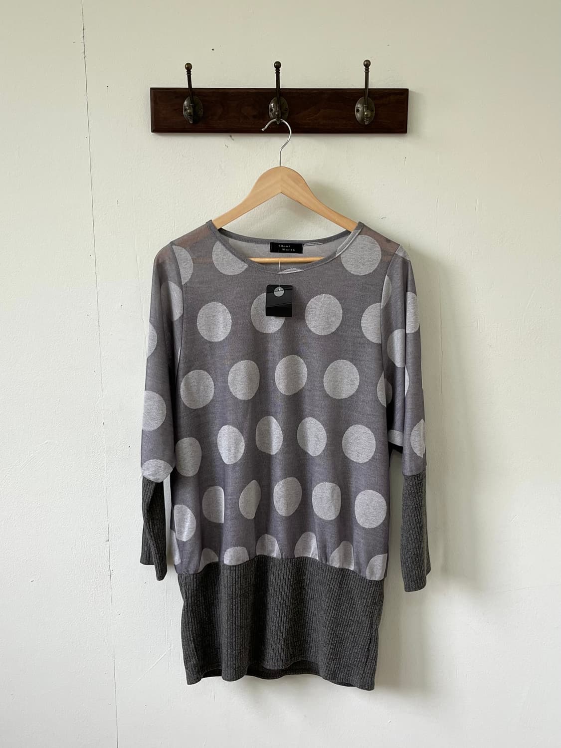 Silent Worth 도트 시스루 스웨터 상품이미지1