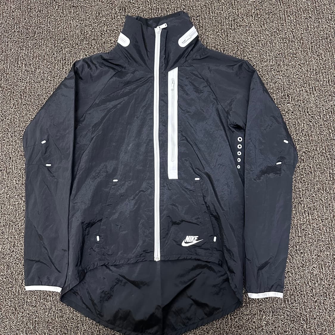 NIKE 나이키 여성 윈드러너 바람막이 자켓 블랙 M 상품이미지1