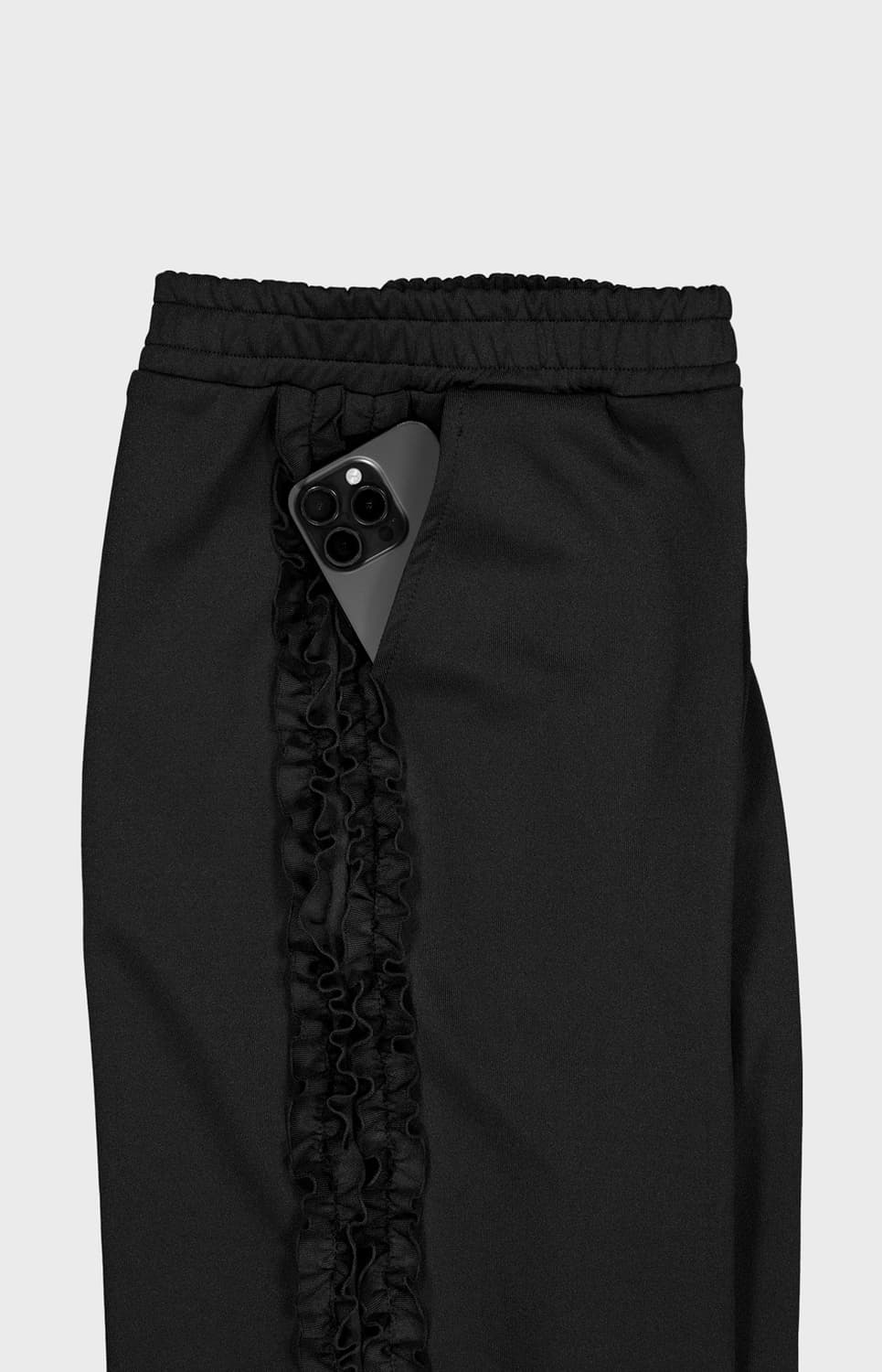 생긴스튜디오 RUFFLE TRACK PANTS - BLACK 상품이미지3