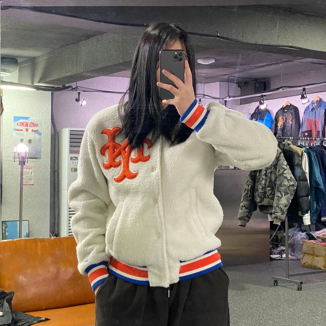 뉴에라 화이트 배색 쉐르파 버튼 자켓 B3188 상품이미지1