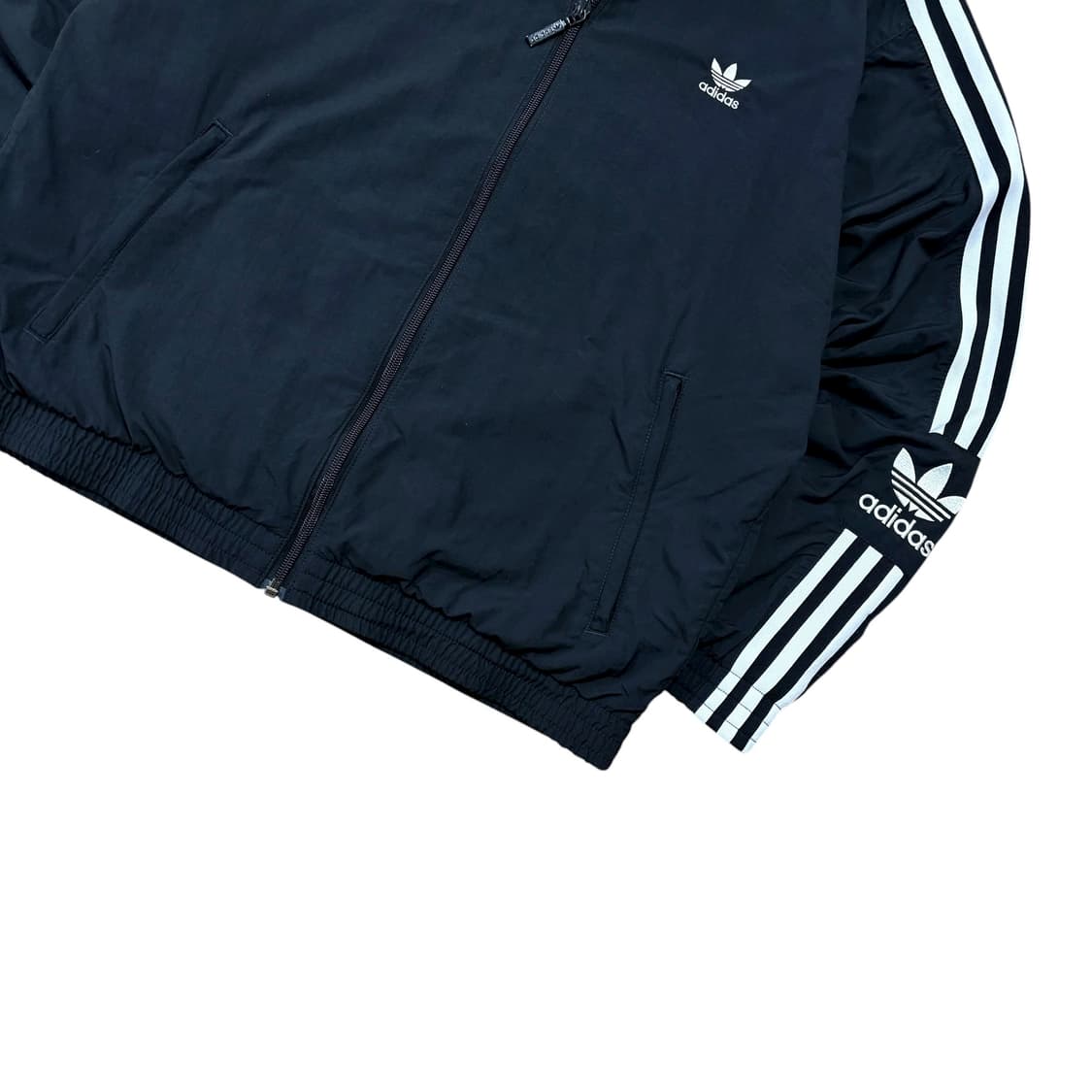 아디다스 우븐 바람막이 상품이미지3