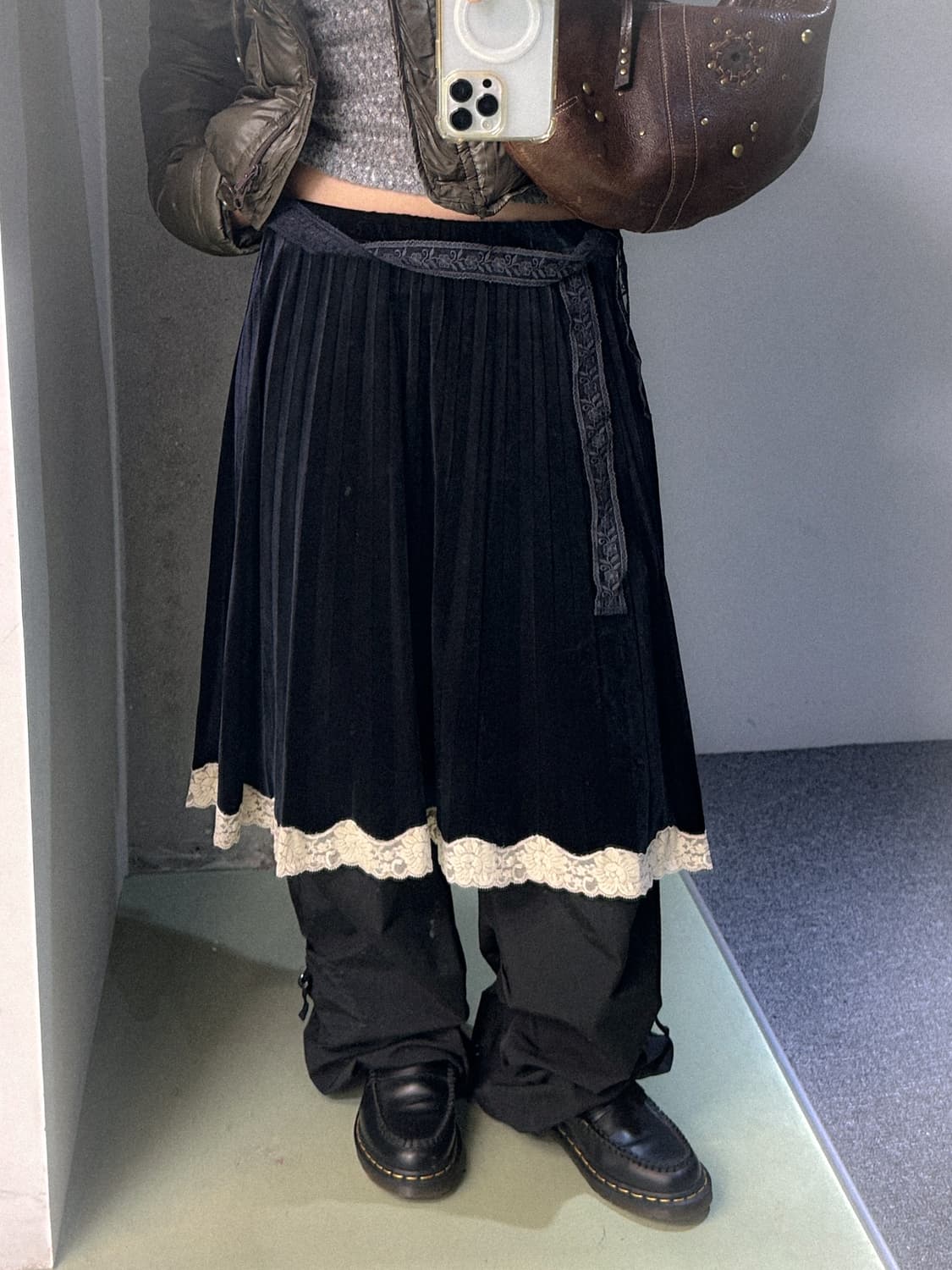 navy velour lace midi skirt 상품이미지3