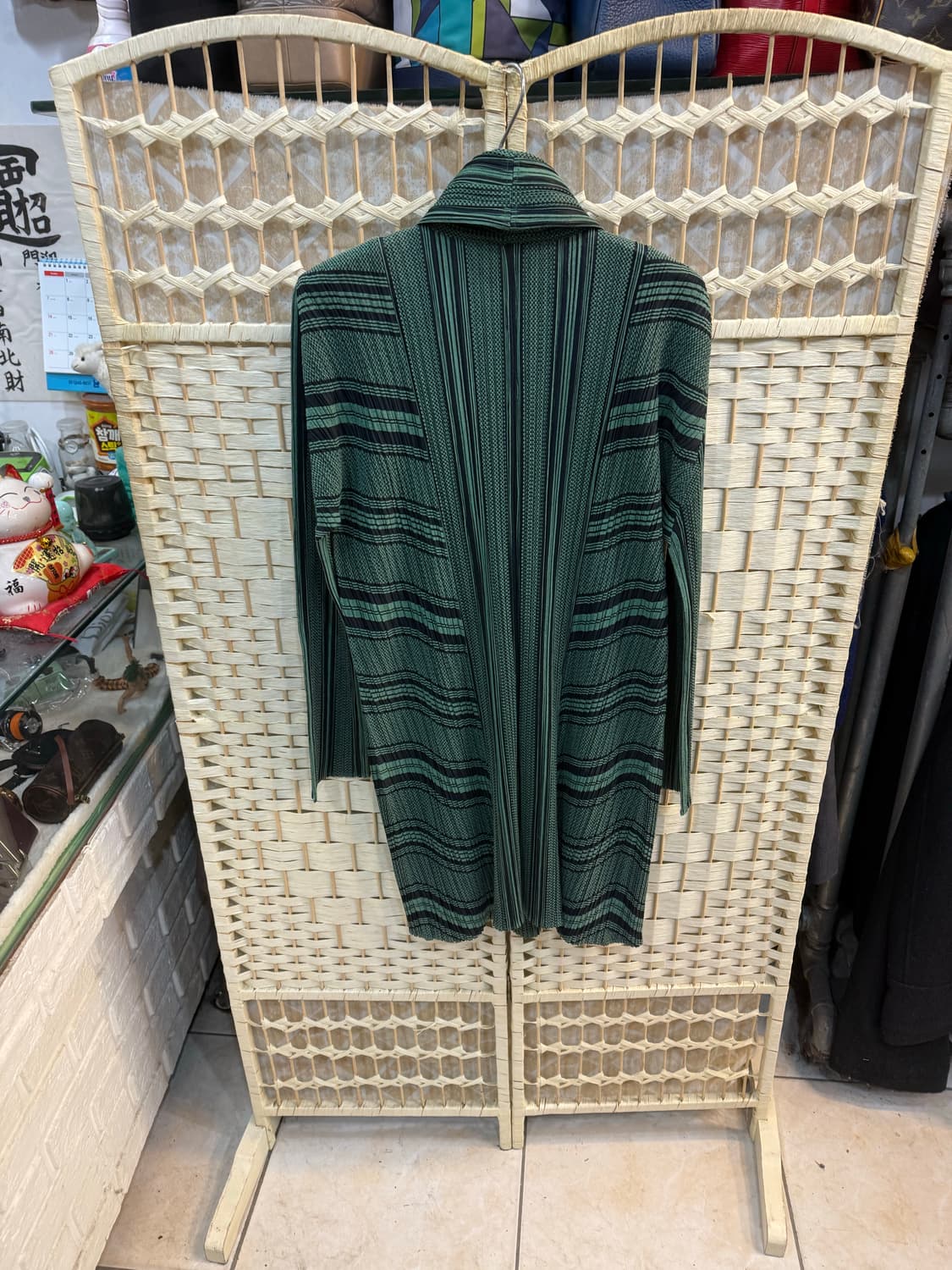 4/66-77 정품 플리츠플리즈 팝니다 상품이미지4