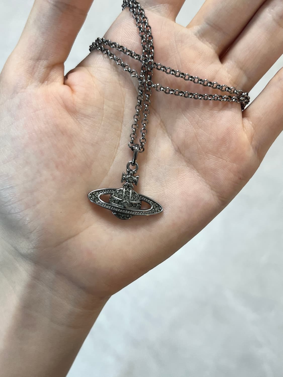 비비안웨스트 목걸이 (미니 바스 릴리프 펜던트) 상품이미지7