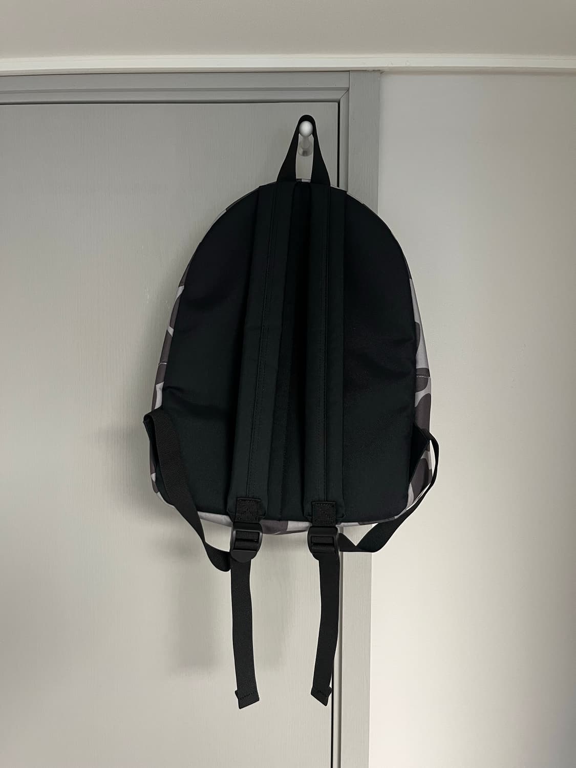 휴먼 메이드 하트 백팩 그레이 상품이미지2