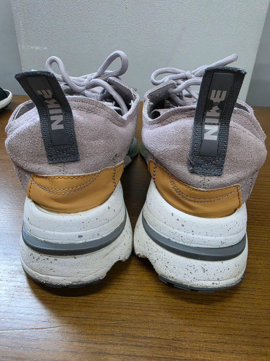 나이키 줌 타입 N.354 그레이 상품이미지6