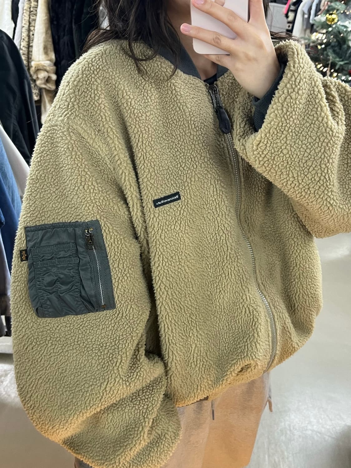 디스이즈네버댓 알파인더스트리 리버시블 항공점퍼 상품이미지4