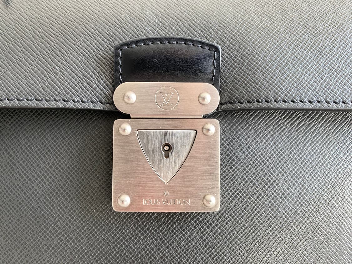 루이비통 타이가 로부스토 브리프 케이스 상품이미지8