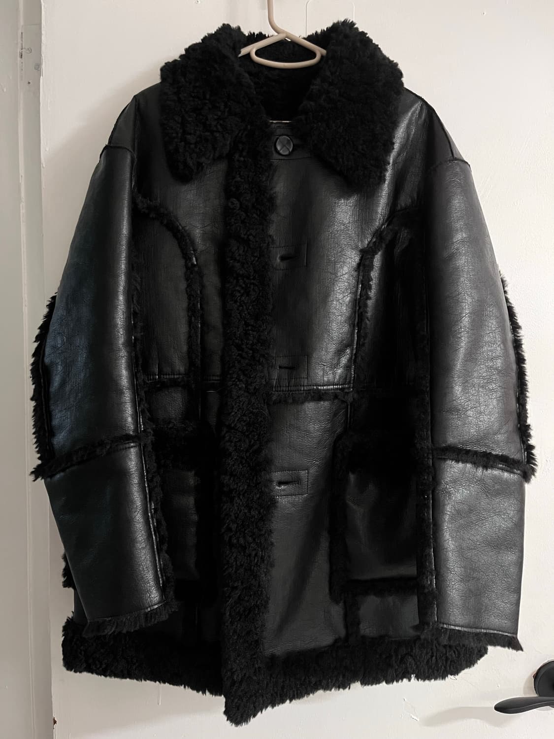 퍼버즈 리버서블 무스탕 상품이미지1