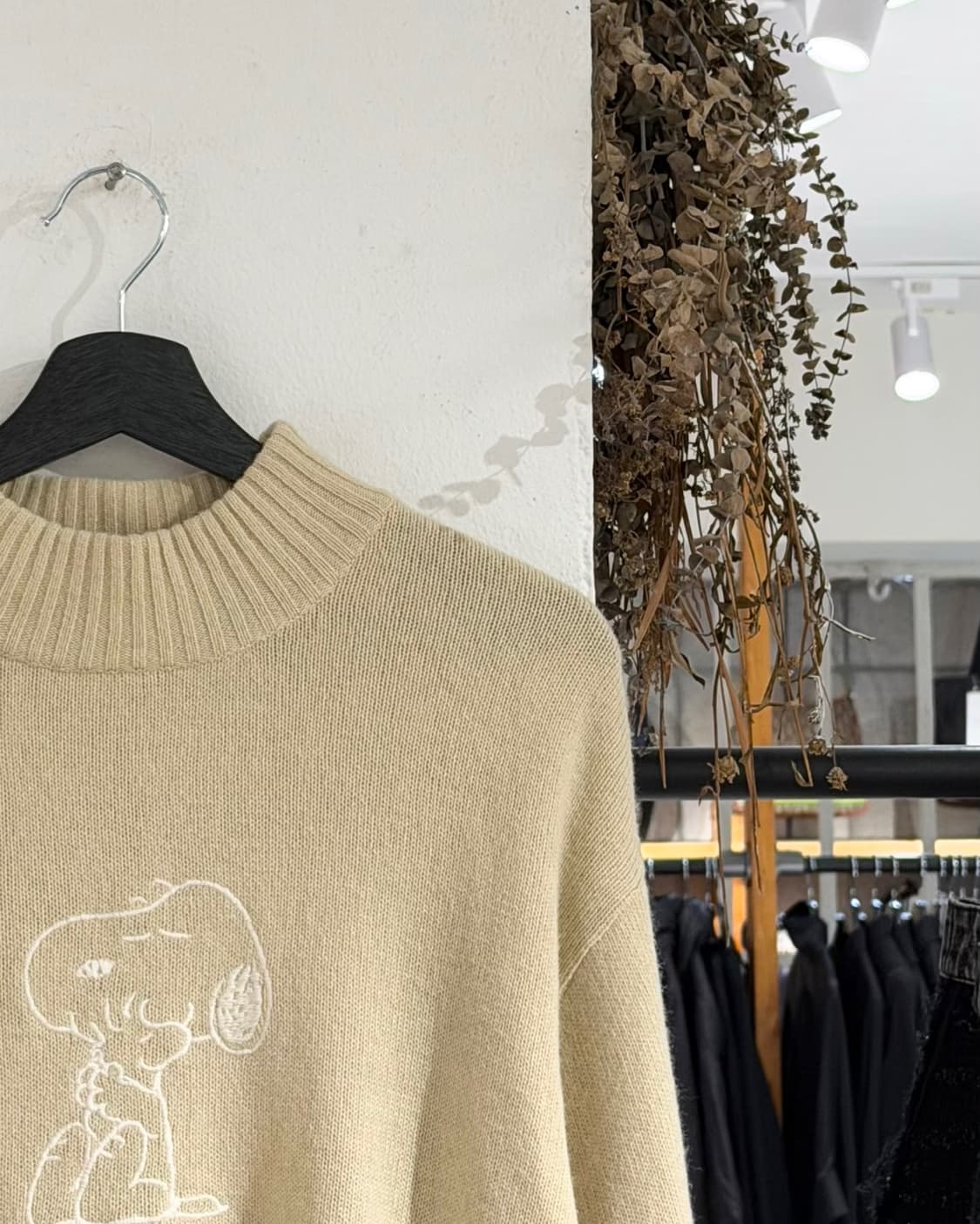 카스텔바작 베이지 스누피 우드스탁 니트 상품이미지3