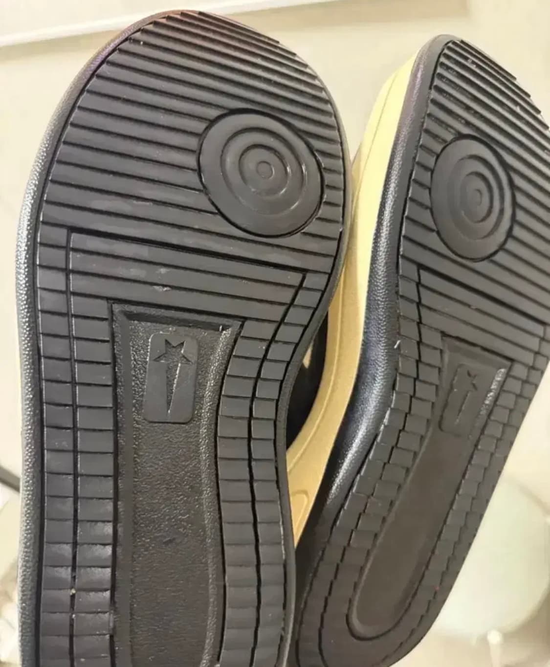 릭오웬스 다크쉐도우 터보웨폰 블랙 270 상품이미지4