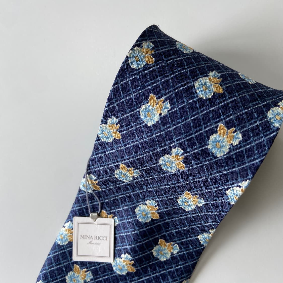 택달린 니나리치(NINA RICCI) 명품 정품넥타이 상품이미지6