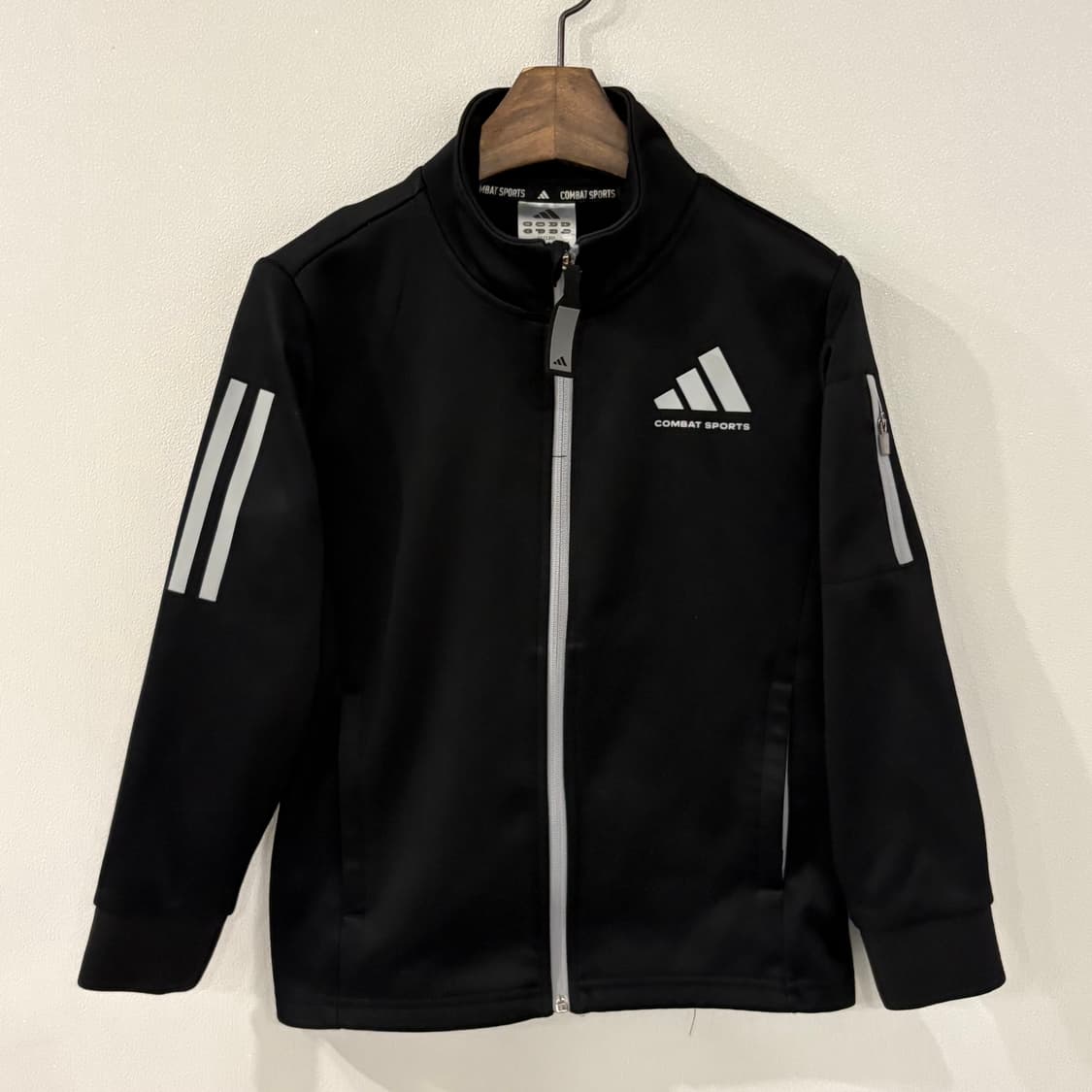 아디다스 검정 트랙 자켓 120 상품이미지1