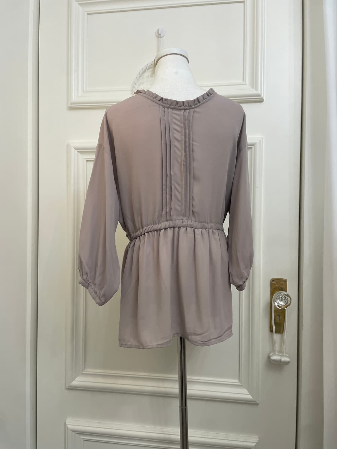 dark lavender gold button autumn blouse 상품이미지3
