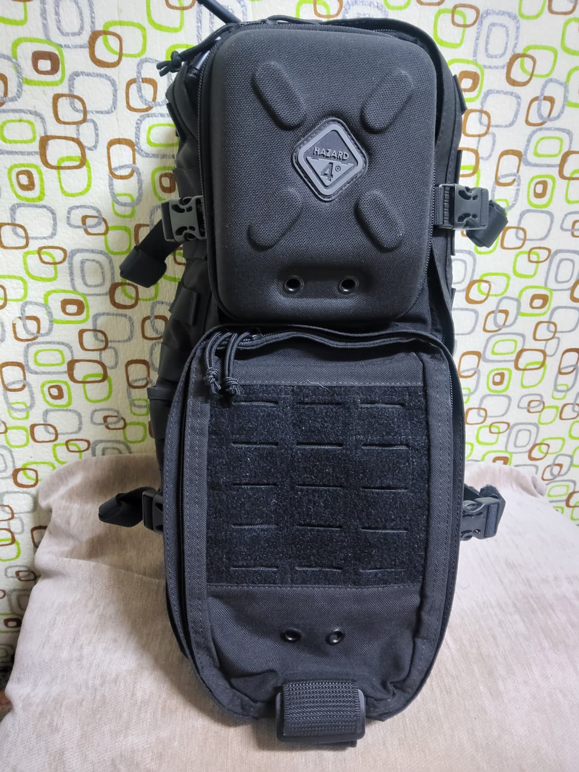 헤져드4 플랜 C 슬링백 블랙  상품이미지1