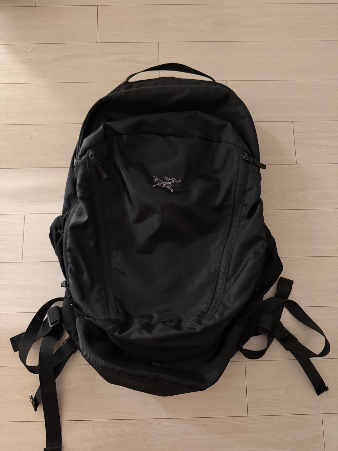 아크테릭스 맨티스 32 블랙 상품이미지1