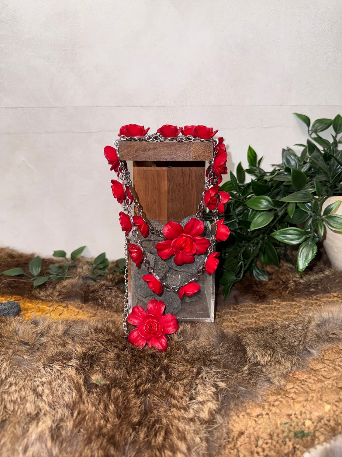 Red vintage rose chain necklace/ belt 상품이미지1